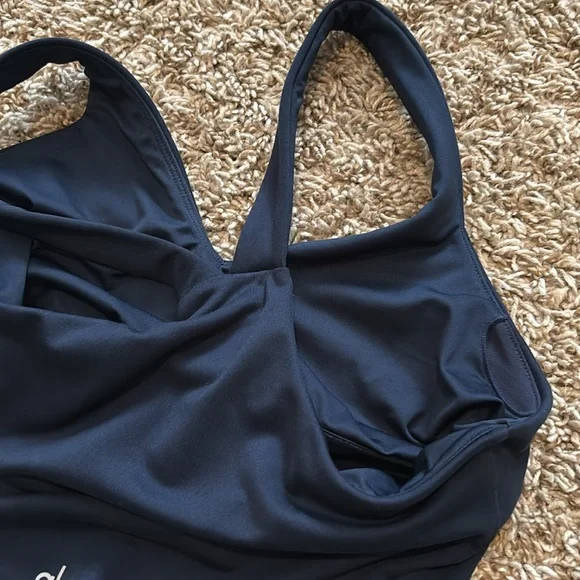 Alo Airbrush Real Bra Tank (M) - Picture 9 of 11